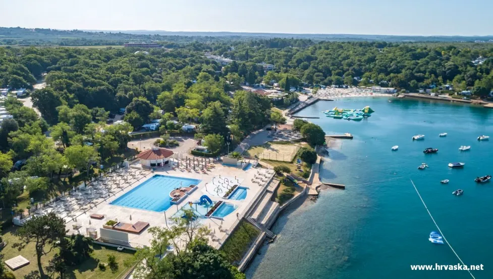 Мобильные дома Lanterna Premium Camping Resort (Knaus Adriatic)