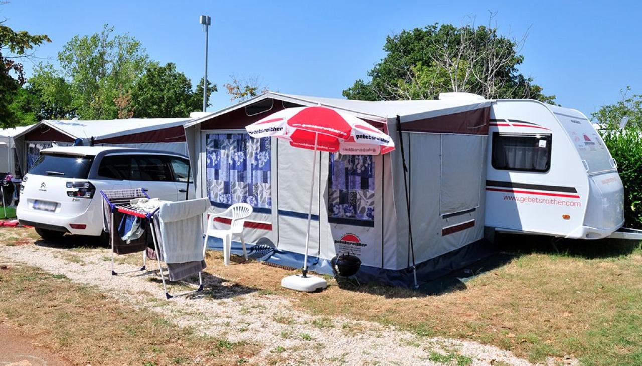 kamp-prikolice-karavans-campsite-park-umag-2019-2_p6511.jpg