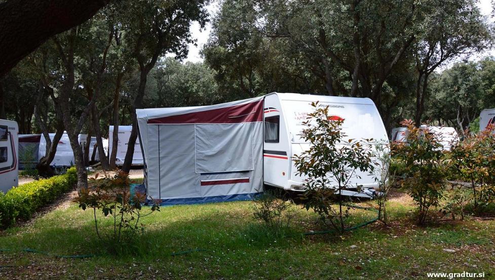 Caravans campsite Strasko