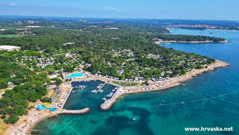 Glamping - Camping Zelena Laguna (S)